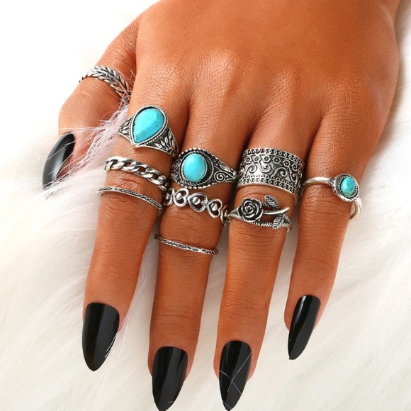 Jewelry - 3/$30 Boho Turquoise Silver 10 Ring Set